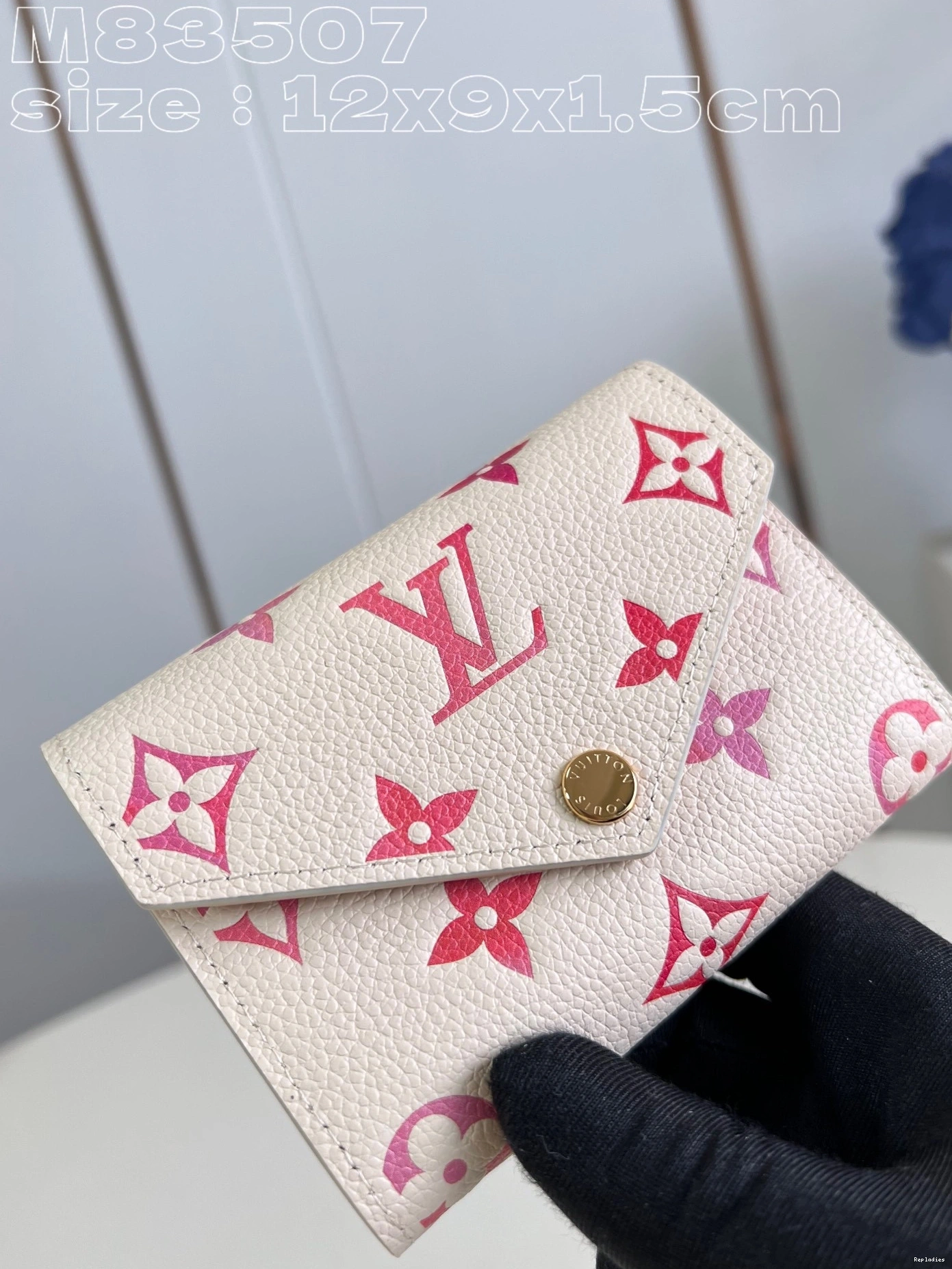 Repzbay LOUIS VICTORINE WALLET-12*9.5*2.5 cm VUITTON 0821